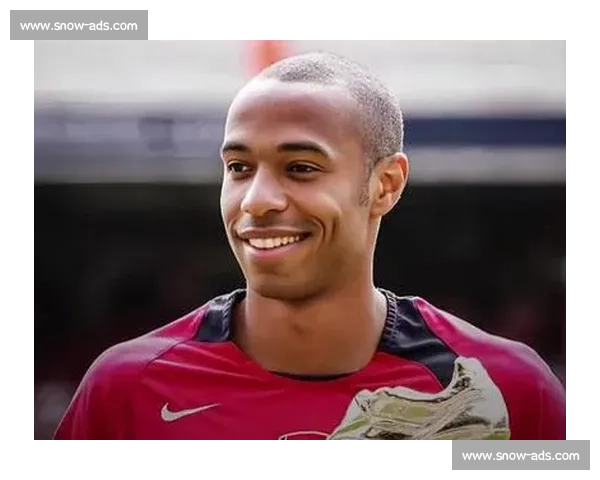 不止是进球！盘点那些为英超最佳球员荣誉拼尽全力的硬汉！