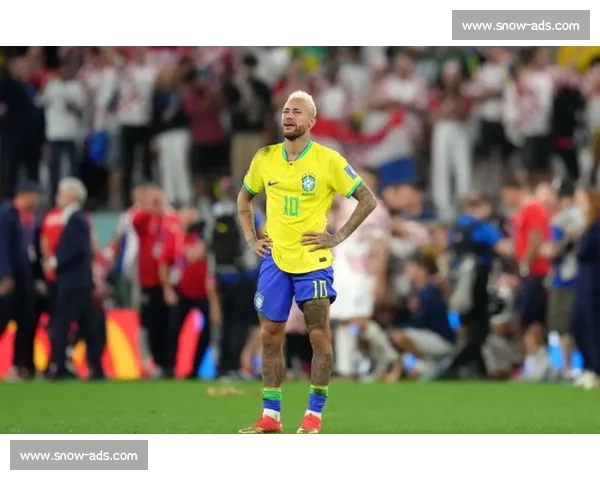 内马尔盘带如闪电，盘点那些令人窒息的进球瞬间！